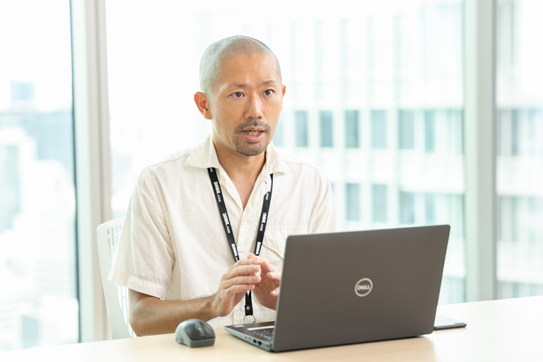 合同会社DMM.com様